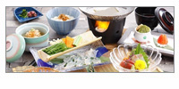 お箸で食べるフレンチ会席☆舞妓さんの舞観賞と記念撮影も!
