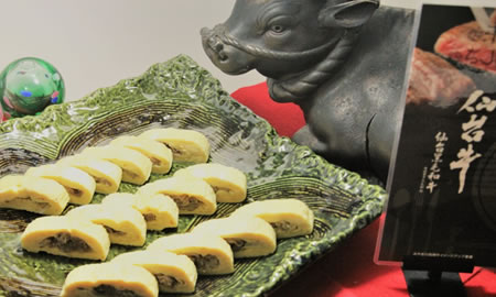 牛すき玉子巻き