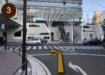 駐車場までの誘導3