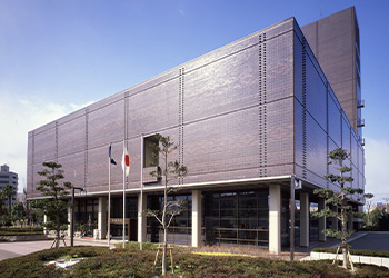 福岡県立美術館