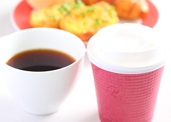 コーヒー（テイクアウト可）