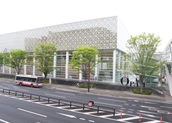 大分県立美術館 OPAMの画像