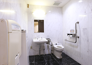 多目的トイレの画像