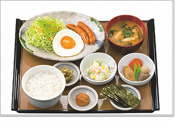 目玉焼朝食