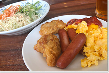 ルッソ・トヤマの朝食バイキング