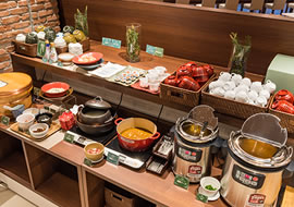 炊きたてご飯とお味噌汁であったか