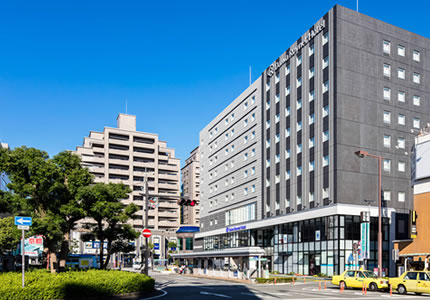 JR徳島駅より徒歩約1分の好アクセス!