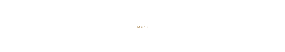 明るい店内の中、出来立てをお召上がり頂けます。