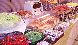 九州郷土料理も日替わりで。