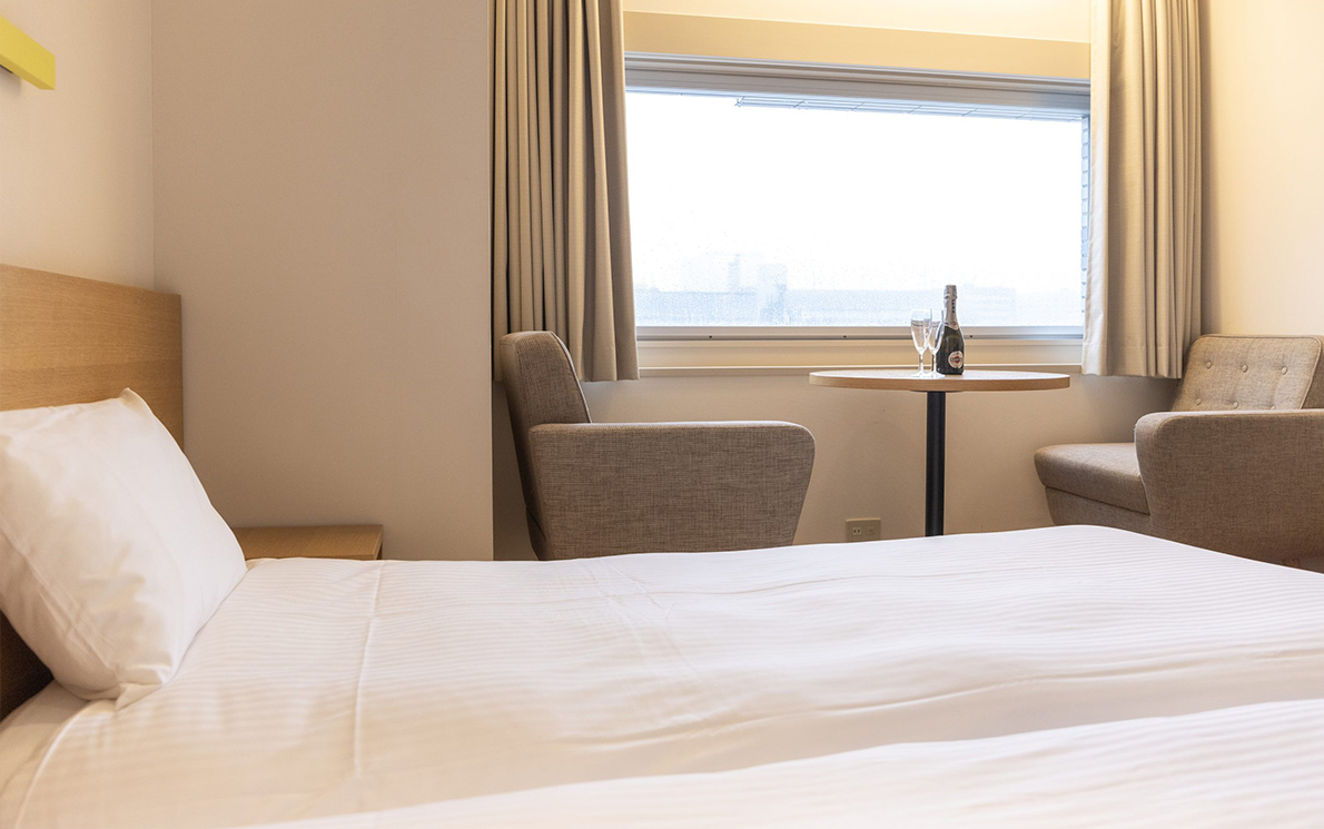 エグゼクティブフロア フローリングツインルームの画像