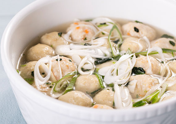 鶏団子鍋仕立て